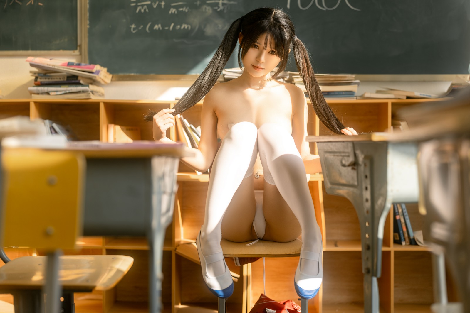 rua阮阮 课间阳光 红色校服 写真集｜青春校园风格摄影插图3