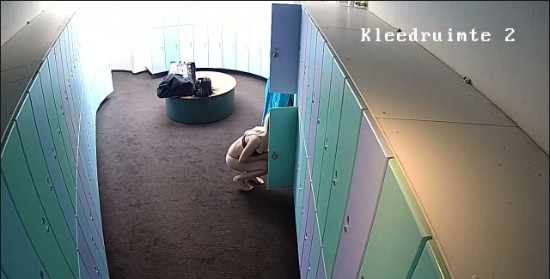 [Image: Voyeur21185094448.jpg]