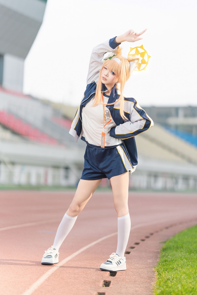 艾西Aiwest 碧蓝档案伊落玛丽体操服Cosplay写真图集 高清美图 44P (178MB)插图8