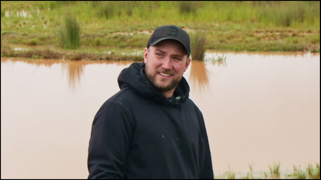 [Image: 1n2pdws2gv2f.png]