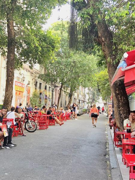 В джазе только девушки или аргентинско-бразильский калейдоскоп В джазе только девушки или аргентинско-бразильский калейдоскоп