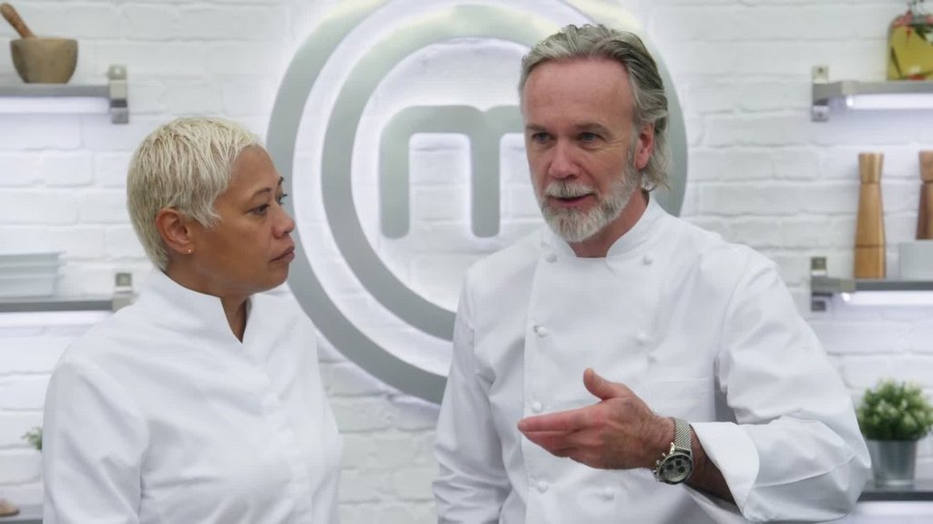 [Image: pglb9jwja000.jpg]