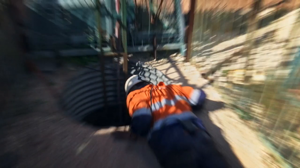 [Image: 4nch13mn1egt.png]