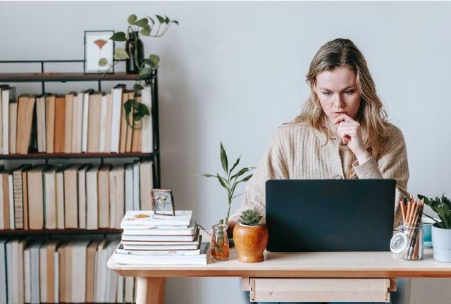 Guest Post: Why Customer Reviews Are Vital for Self-Publishers Guest Post: Why Customer Reviews Are Vital for Self-Publishers