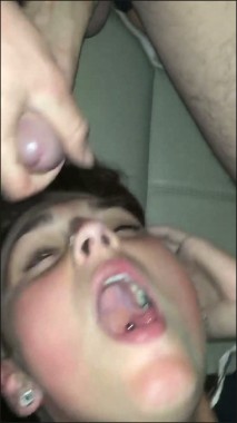 [Image: 1Face08519224236.jpg]
