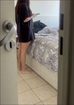[Image: Voyeur32105152754.jpg]
