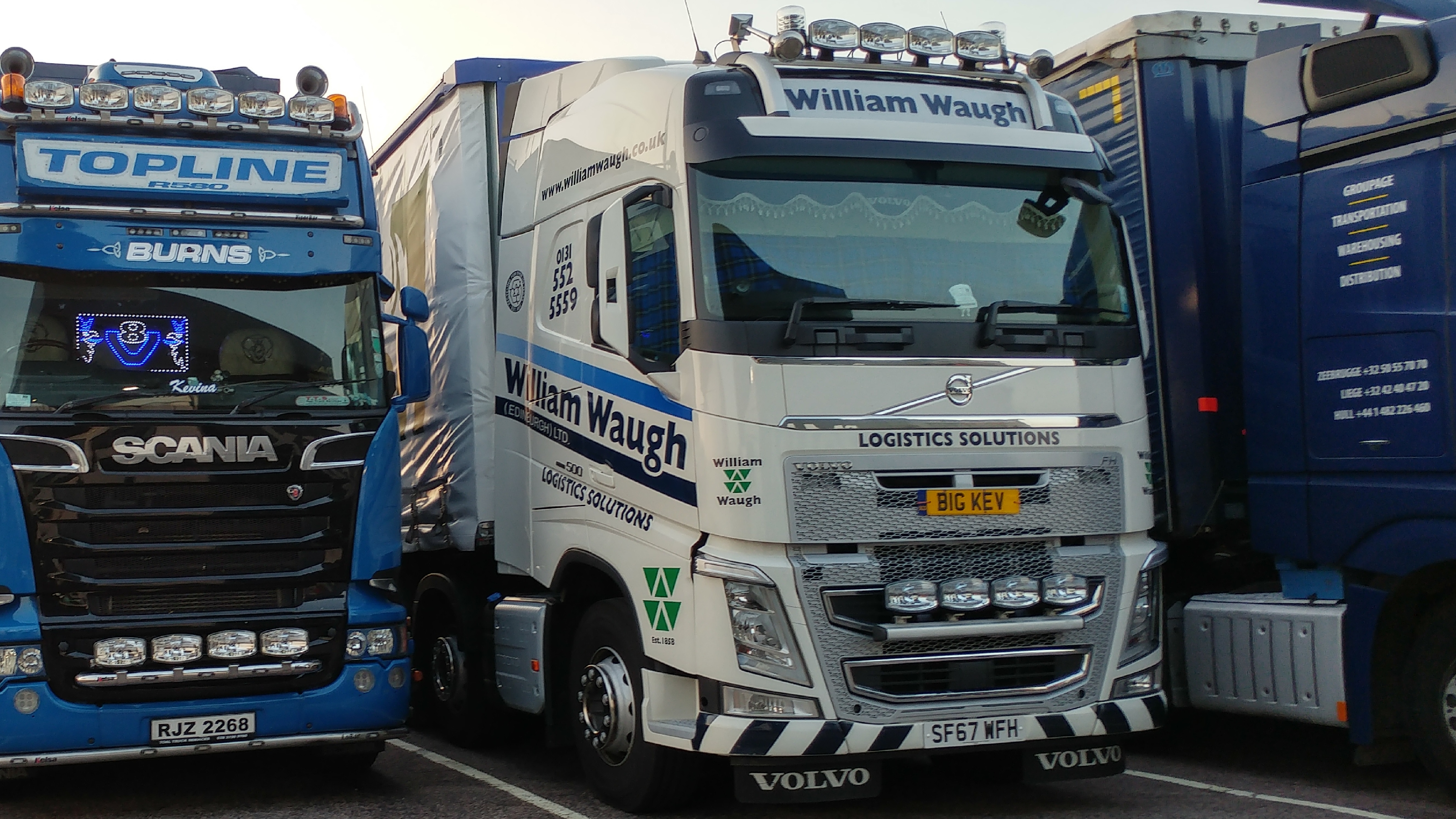 56-2017-Volvo-FH500-Globetrotter-6x2-23-05-2018.jpg