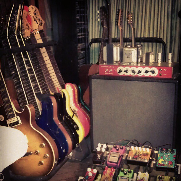 25056_4207182177483_462260247_n