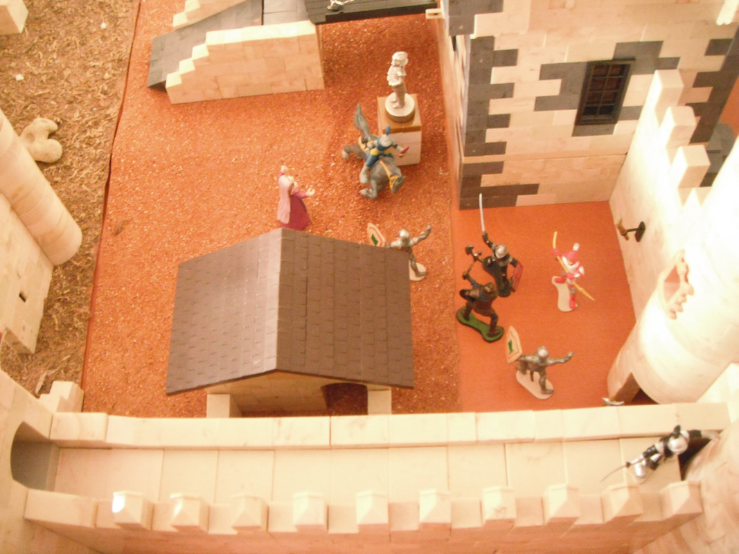 El Castillo de las Dos Puertas - Detalle de la c
