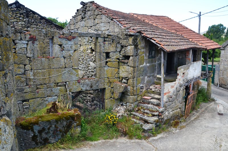 SANTIAGO DE RUBIAS-28-5-2024 - Galicia y sus pueblos - 2017/2024 (16)