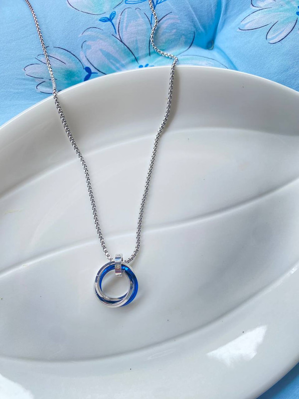 Kalung Wanita Mewah