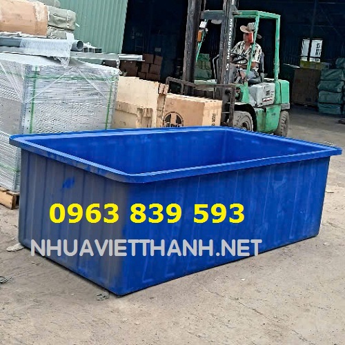 thung-nhua-nuoi-ca-koi-1700lit.jpg