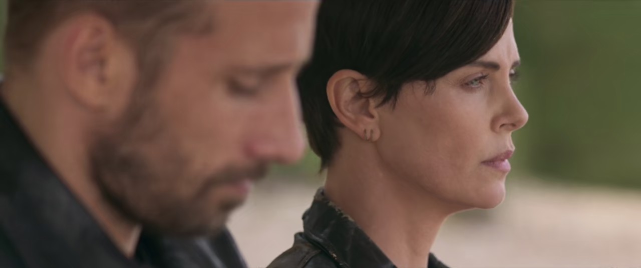 The-Old-Guard-2020-Hindi-English-WEBRip-720p-HEVC-EAC3-6ch-MSub-mkv-0006