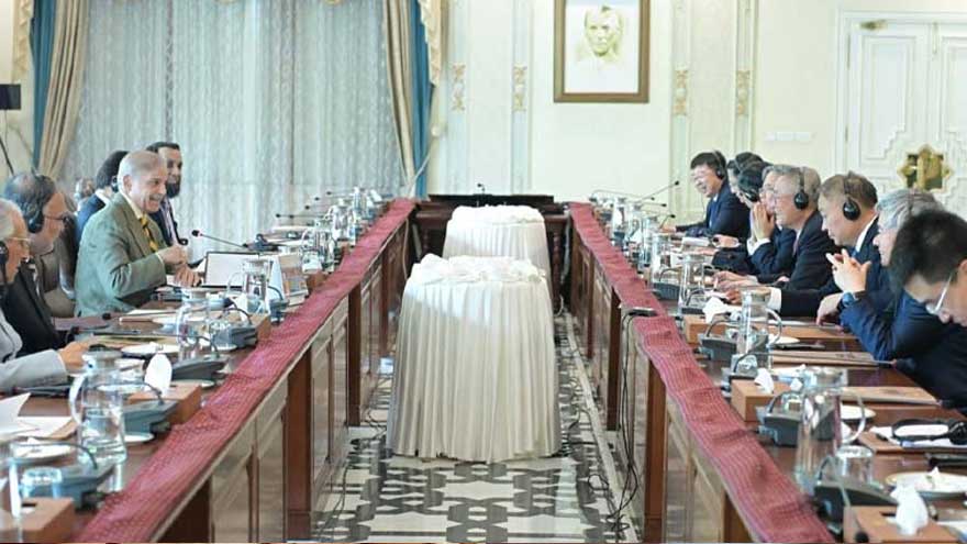 PM Shehbaz Sharif meets Chinese delegation in Islamabad