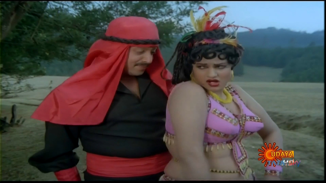 Jayamalini Hot Jungle Song~HDTV.mp4_20201024_122447.768