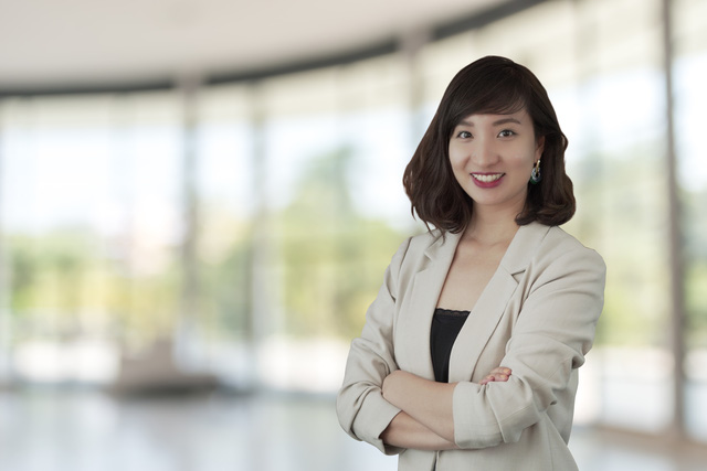 anh 1 ba hoang nguyet minh pho giam doc bo phan tu van dau tu savills hanoi Điều gì khiến Việt Nam trở thành "bến đỗ" mới trong làn sóng dịch chuyển từ Trung Quốc?