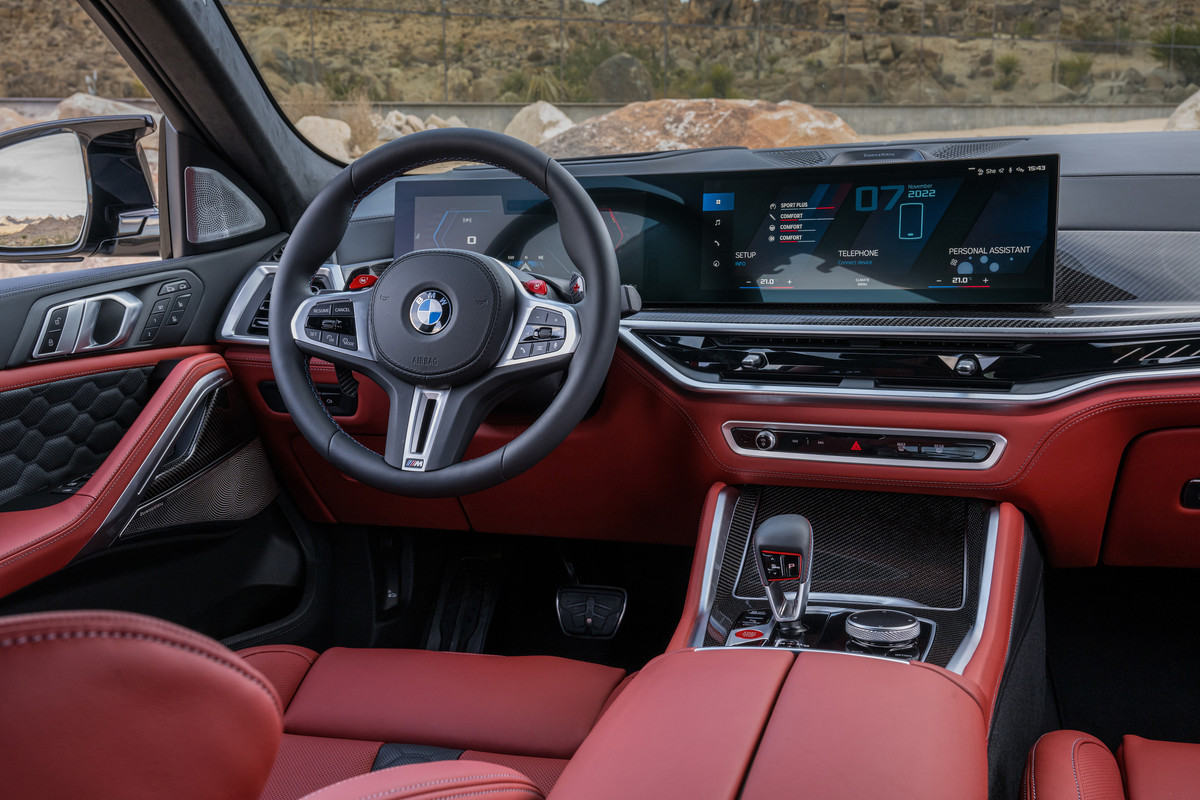 P90495590_highRes_the-new-bmw-x6-m-com