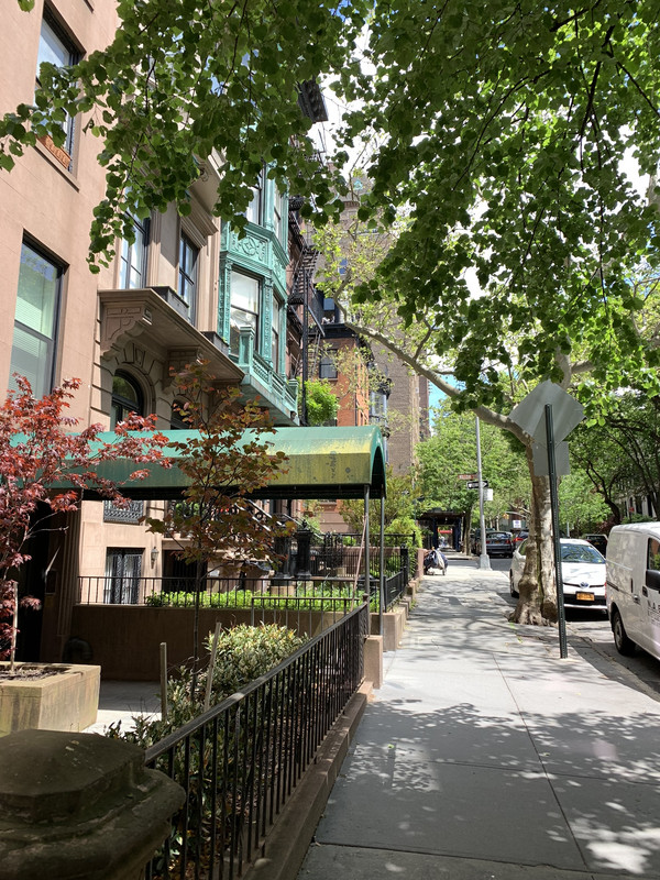 DD7AC1E6-E777-485D-8D1F-81F3E3B23630