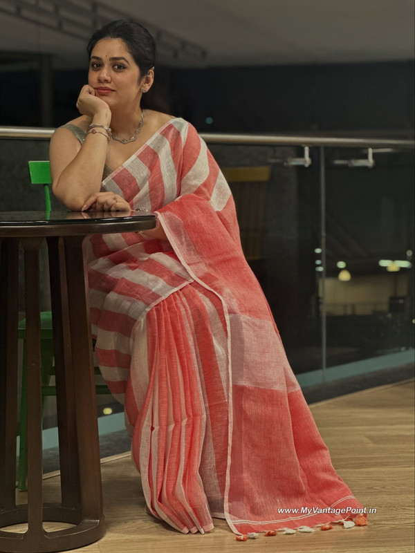 10-Girija-Oak-Godbole-Wallpapers-Photos-HD-Mobile-Photos-My-Vantage-Point