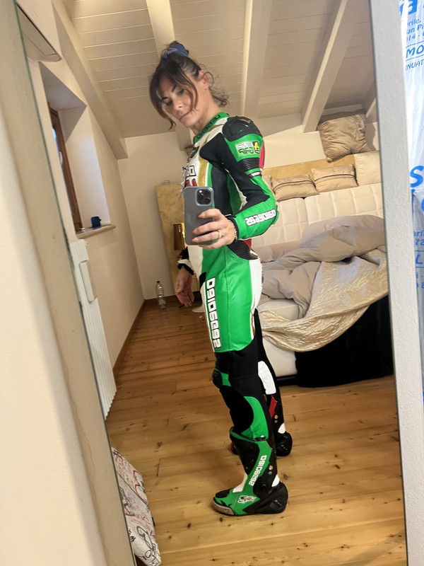 C16C4BF5-91A7-401F-B500-6BD441EA3EE1