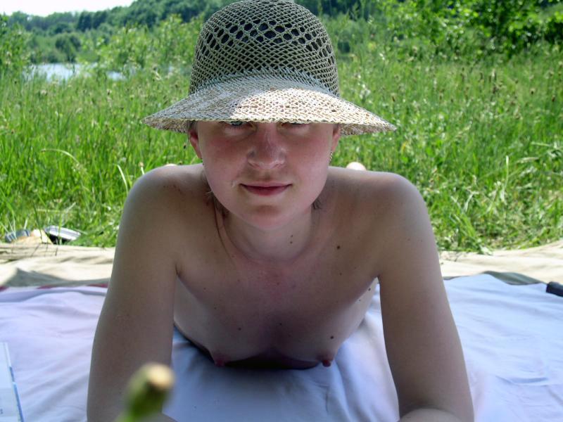 [Image: 018.jpg]