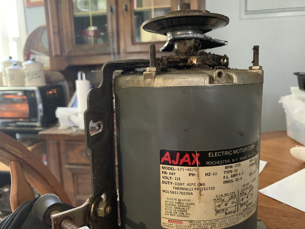 AB0A01E2-B5FD-4399-827D-7F1769C3C129