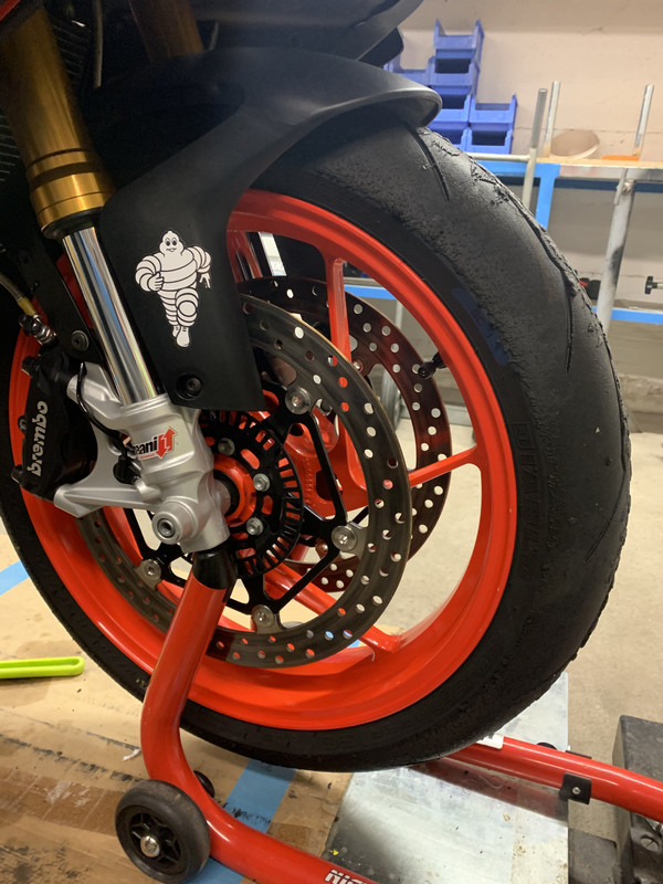 8249B138-3DFD-435C-91BC-D24312AAB062