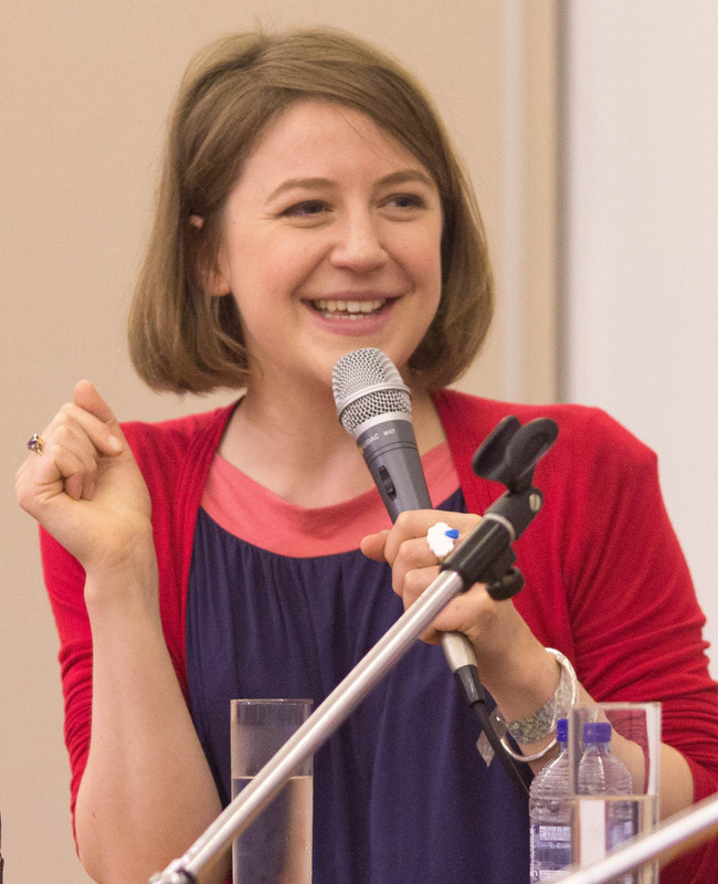 The 42-year old daughter of father (?) and mother(?) Gemma Whelan in 2024 photo. Gemma Whelan earned a  million dollar salary - leaving the net worth at  million in 2024