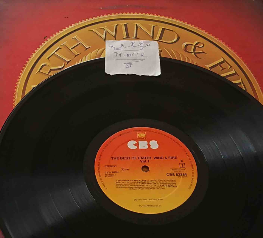 Earth Wind And Fire - The Best Of Vol 1 (LP) (1978) .flac