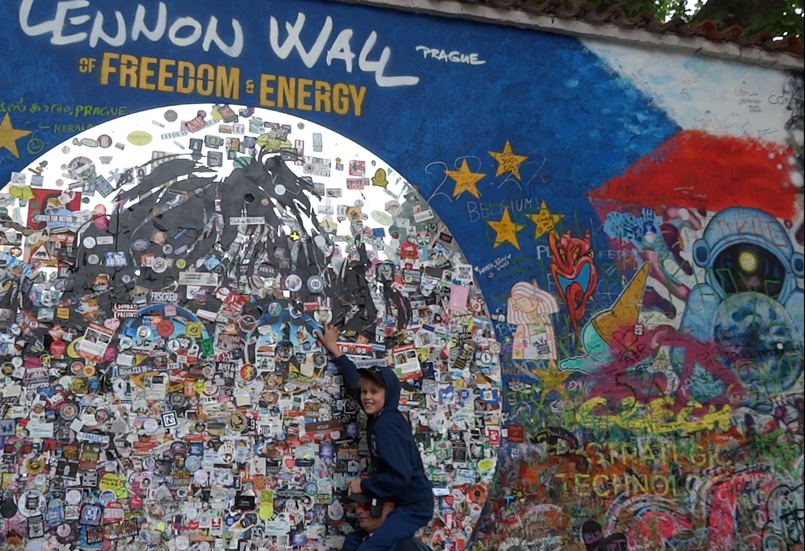 10.13 - Ściana Lennona