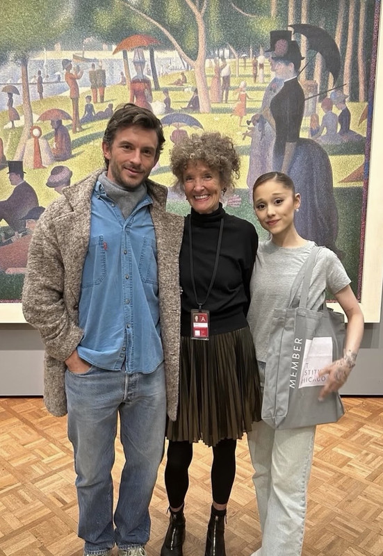Re: Jonathan Bailey and Ariana Grande in SITPWG?