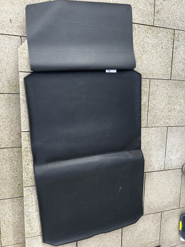 89170C53-86F7-49EE-8DB6-7C0DBA0FC736