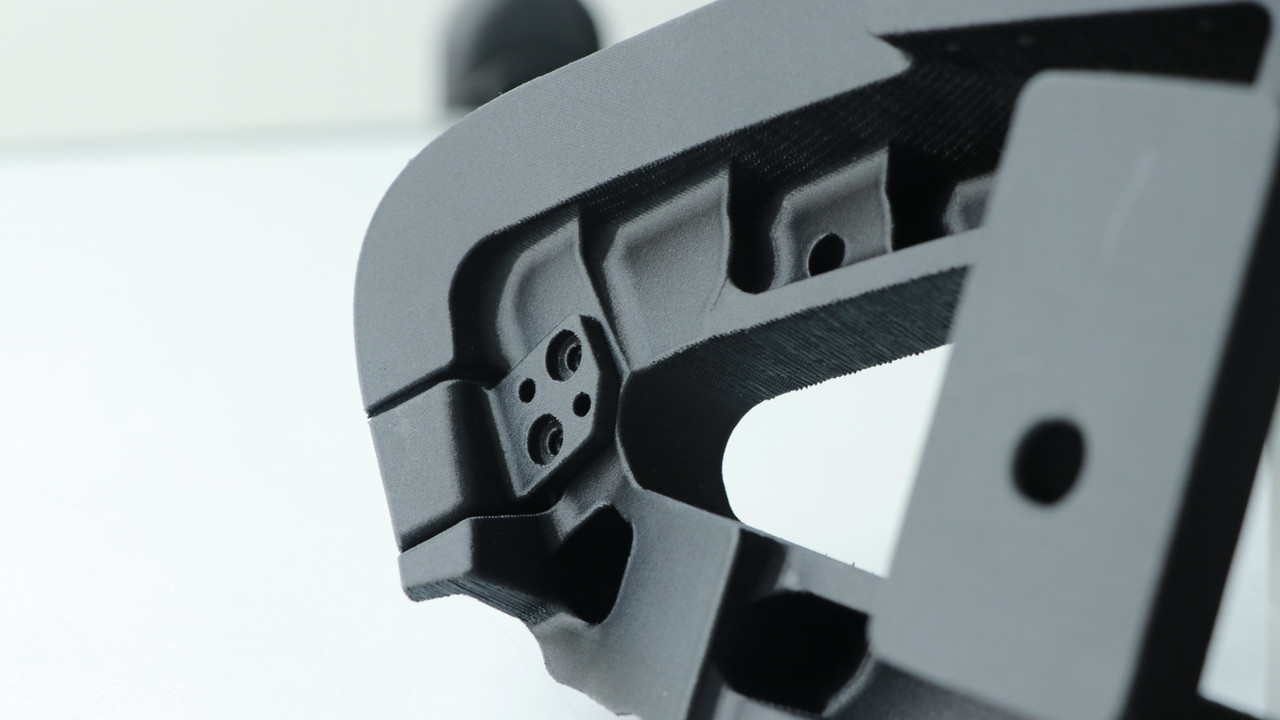 INTAMSYS3DPRINTEDcarlightwithPACF