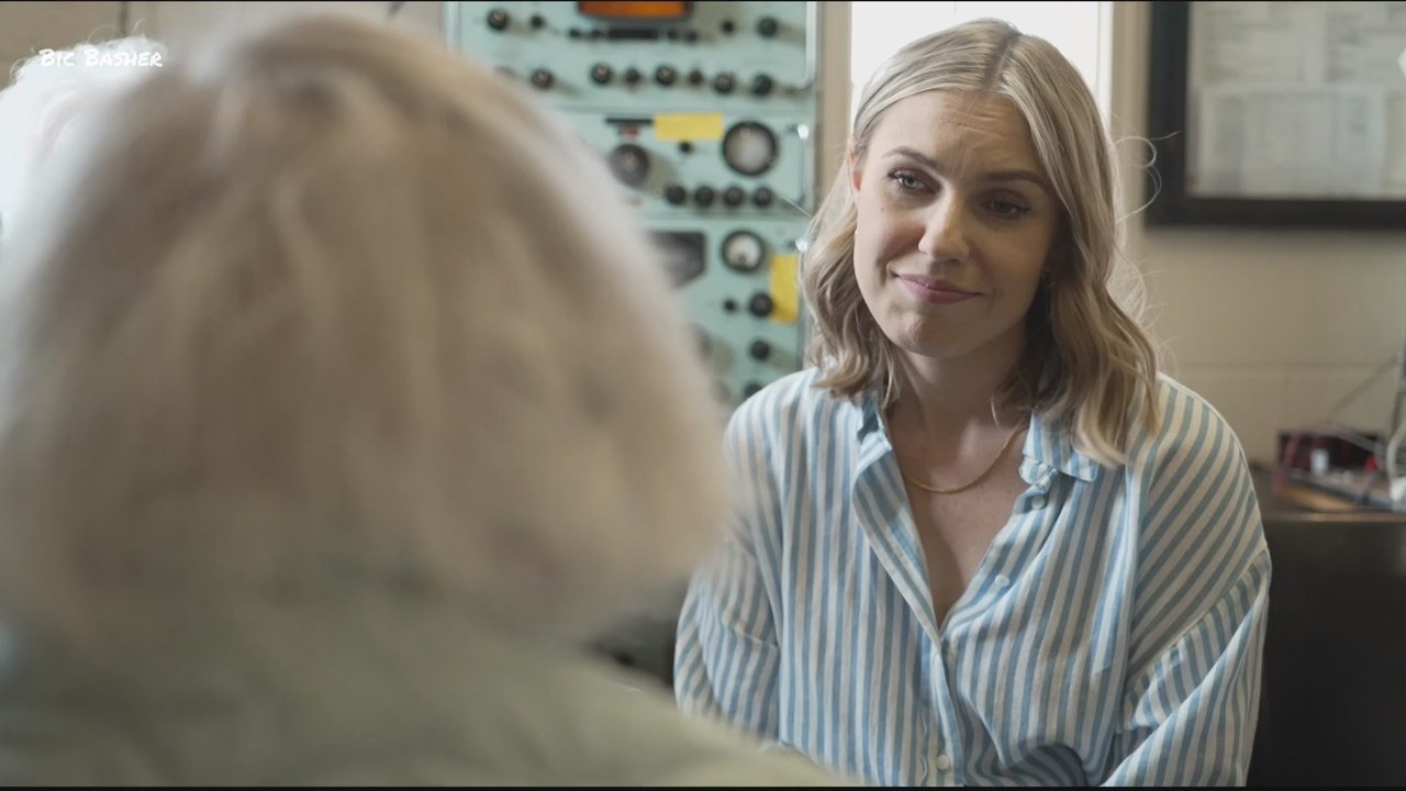 08.11 - 18.00.00 - ITV News Tyne Tees. The new film from Rogue One di....ts_snapshot_20.55.108