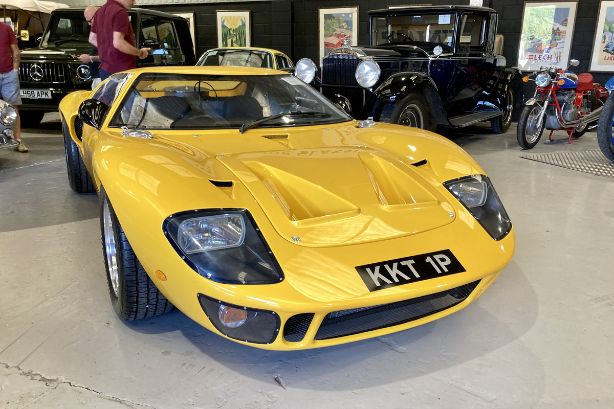 8DA20CF8-35B7-444F-B8BB-CD4FD498C18C