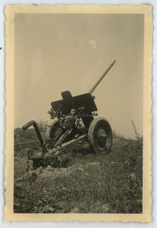 Orig. Foto russische Beute PaK Geschütz Kanone in Russland 1941 Artillerie