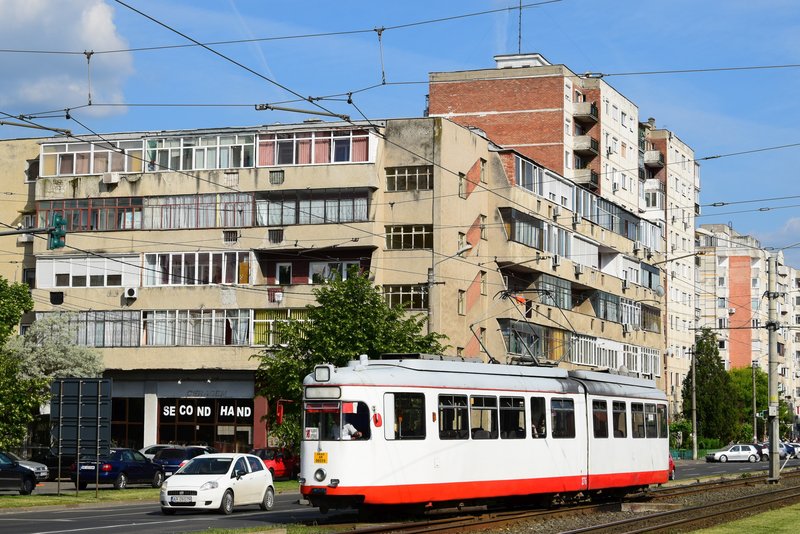 Arad_GT6ER_276_010~2