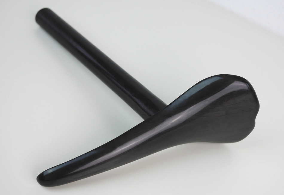 美品 79,000円 BERK シートポスト付きサドル カーボン ライトウェイト約144gロードLOOKマウンテンバイクUSAピスト用カンパ黒トライアスロン