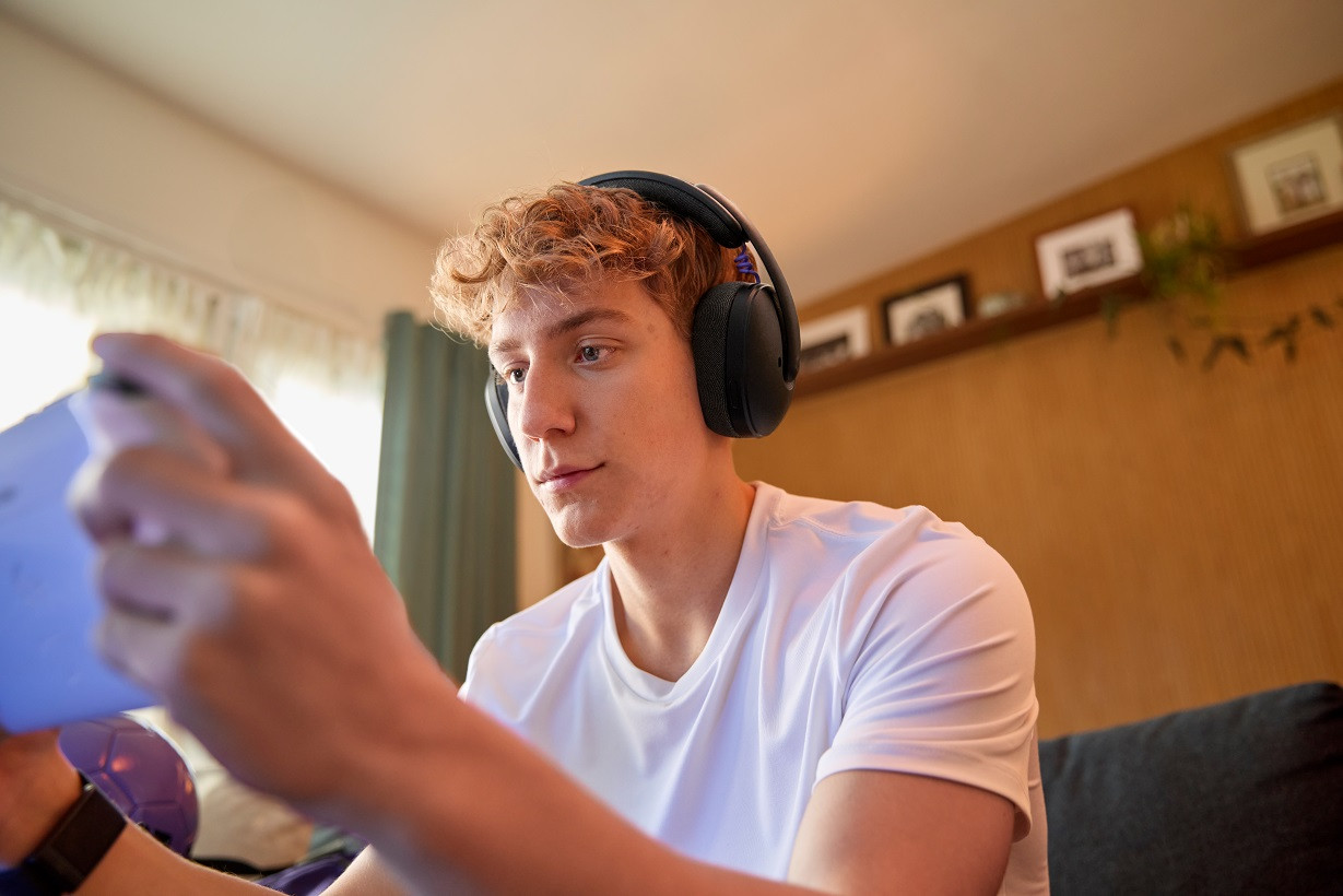 High_Resolution_PNG_G325_LIFE_Black_011