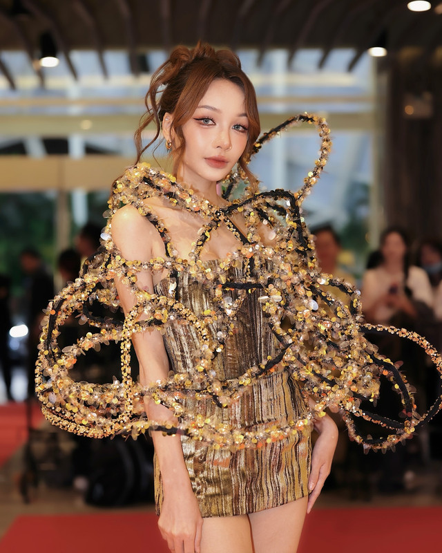 bowkylion_1730987261_3496096998339116262_3740103