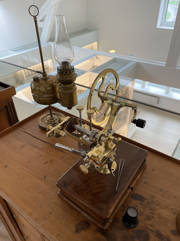 7AF75A1E-A036-4C40-8F4A-D53AB447DDE6