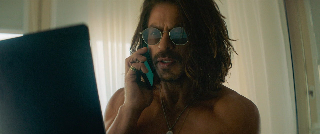 Pathaan (2023) (1080p BluRay x265 SAMPA).mkv_snapshot_37.48.830