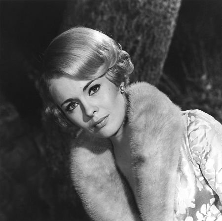 kinopoisk.ru-Jean-Seberg-457855