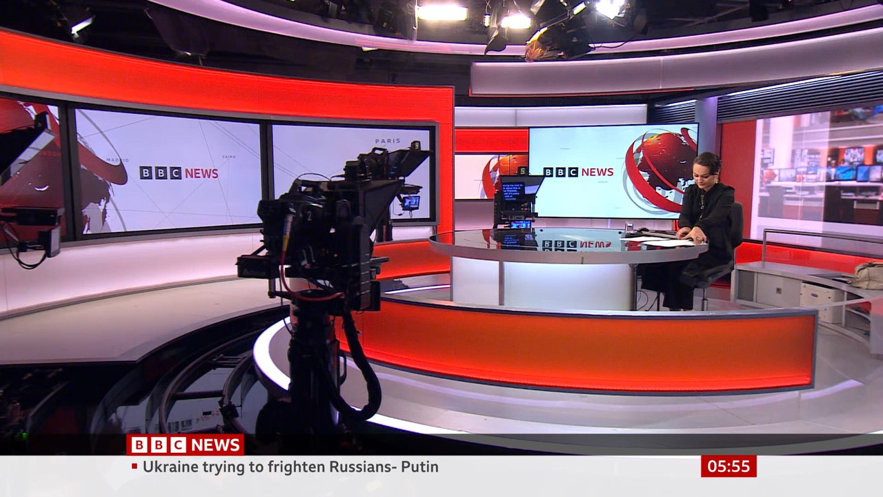 BBC News Valentine_20230531_05000600.ts_snapshot_00.57.12.008