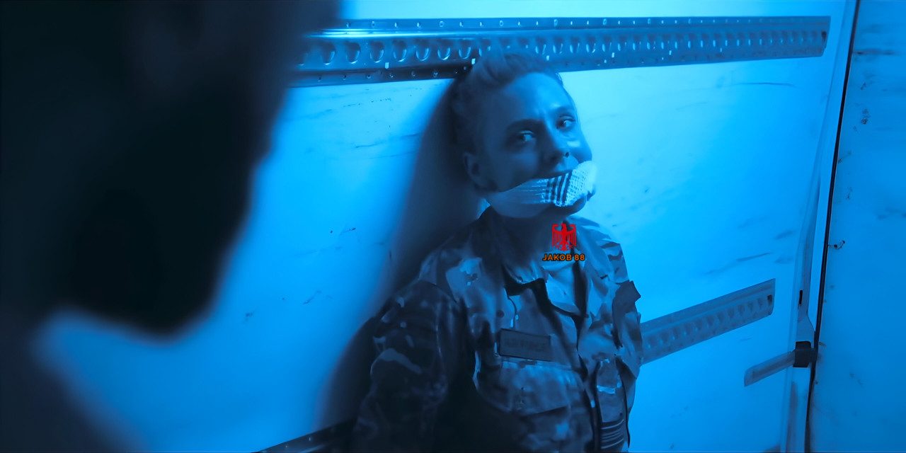 Romola Garai 3 - Vigil S02E04