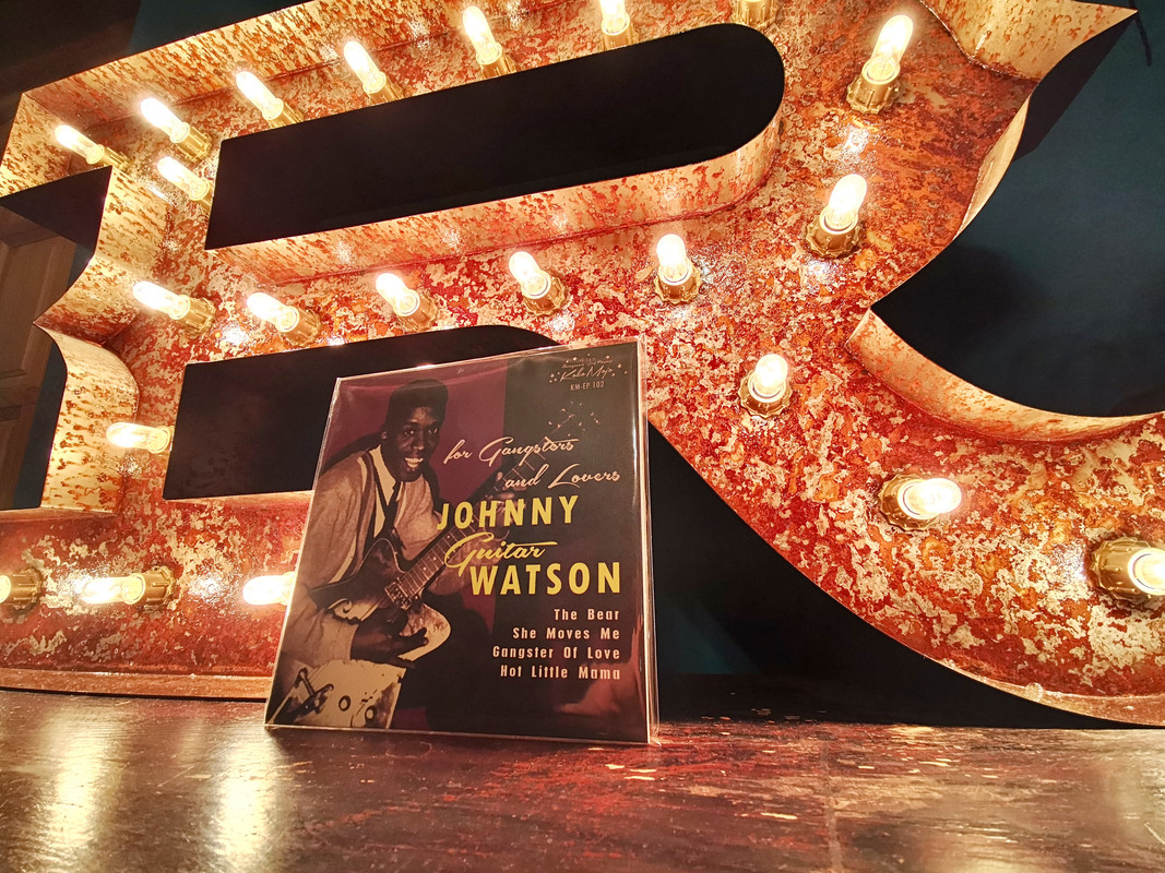 E6C53584-0BB1-43D3-A2A5-B161C115CA2B