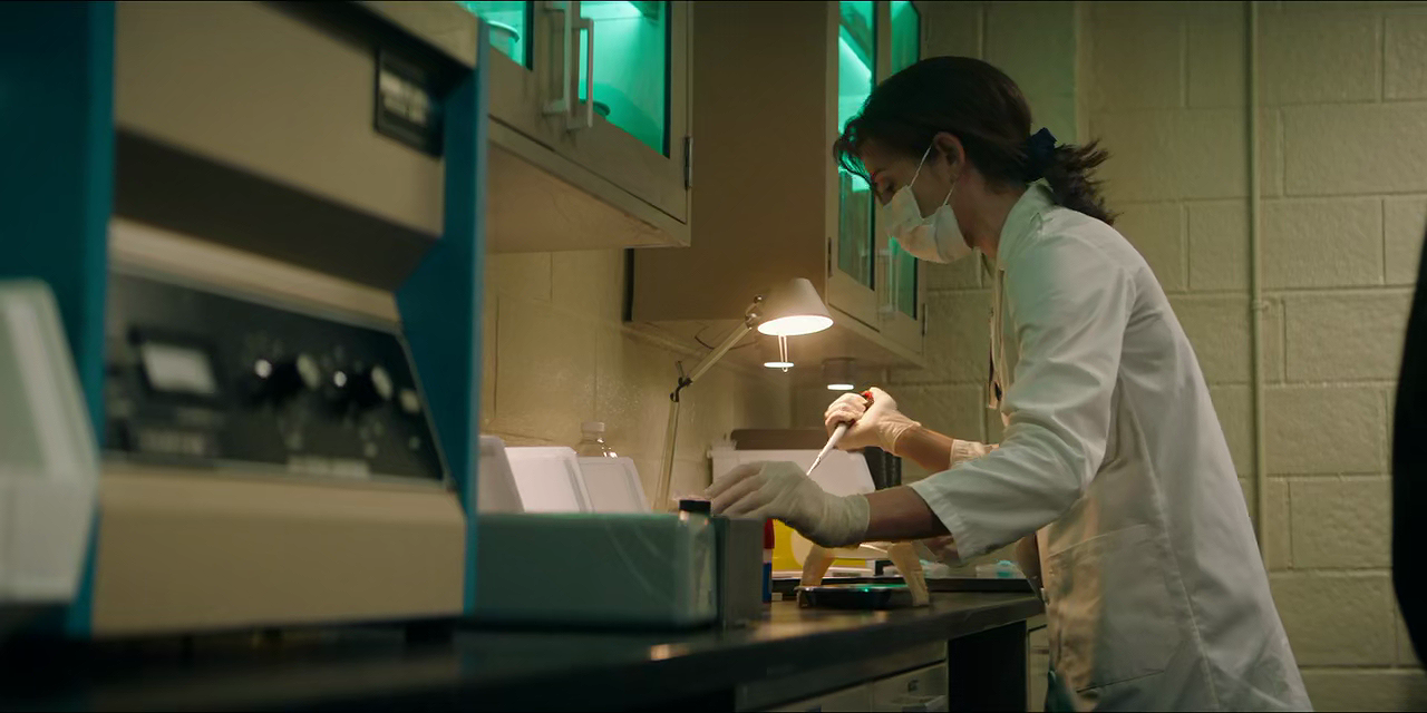 The.Hot.Zone.S01E01.720p.WEB.x265-HEVC-www.300mbunited.me--scOrp