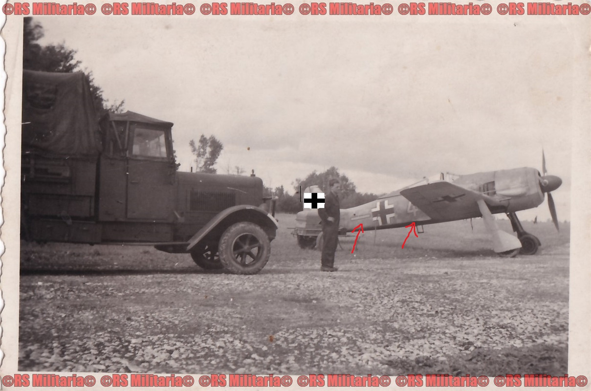 Flugzeug FW 190 weiße 9   Pilot II.-JG 2 Beaumont-le-Roger France 1943 #7