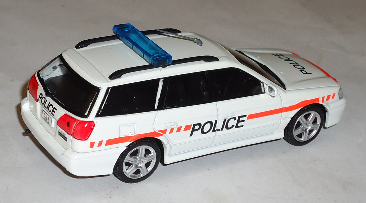 Subaru-Legacy Police1