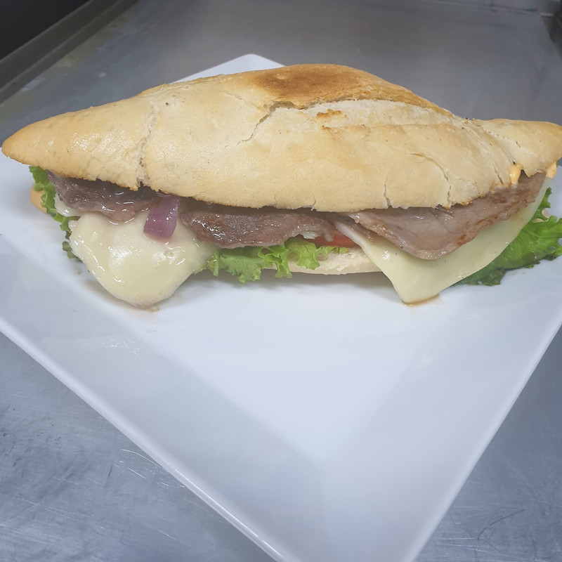 Bocadillo De Lomo